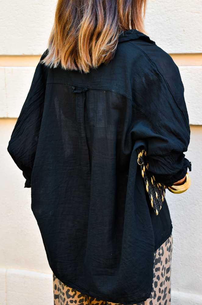 Blusa Banditas AGATA Negra Noho - 4