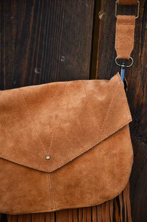 Bolso Flecos Camel LARA Noho - 3