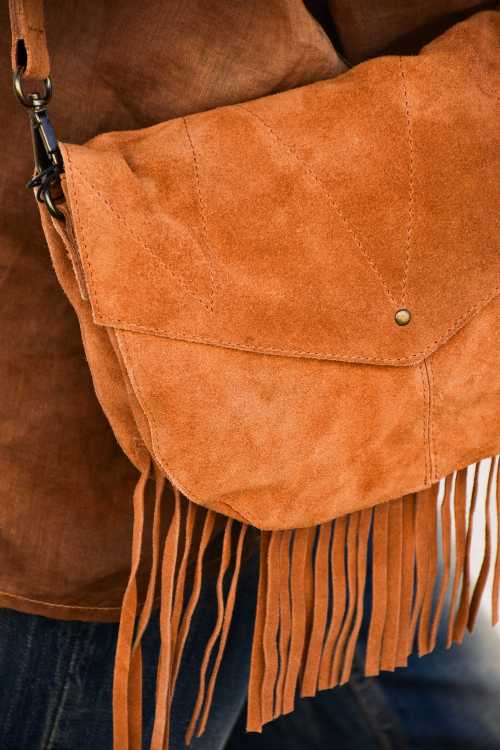 Bolso Flecos Camel LARA Noho - 4