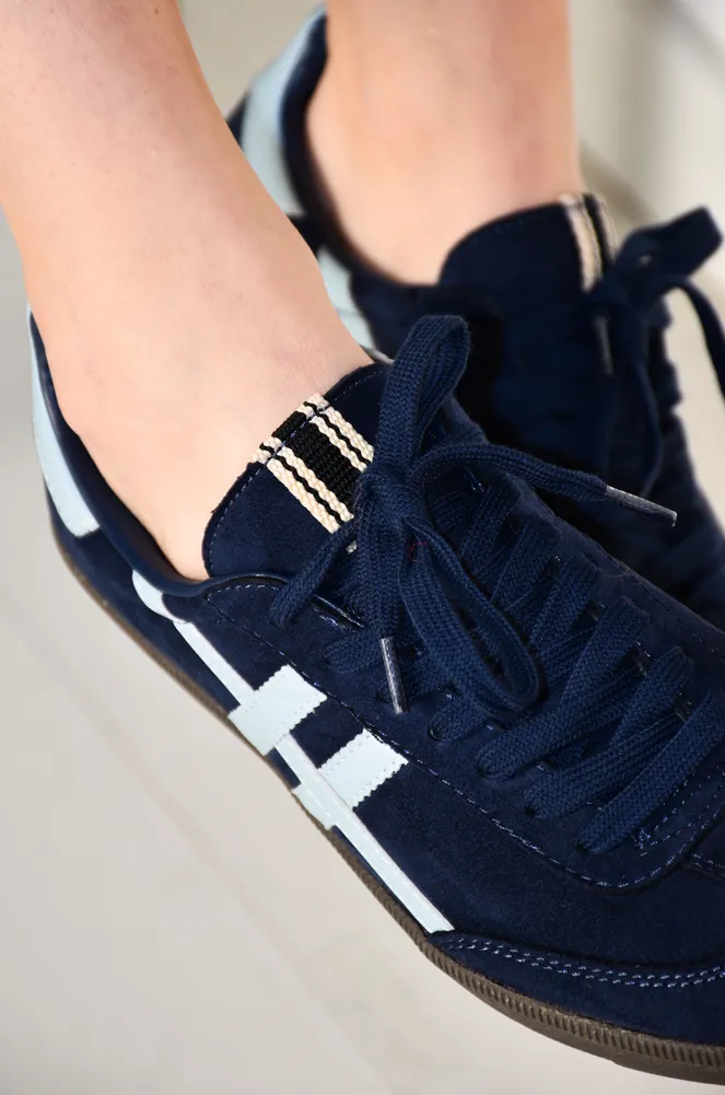 chloe et lucas  MARINE BASKETS FEMME