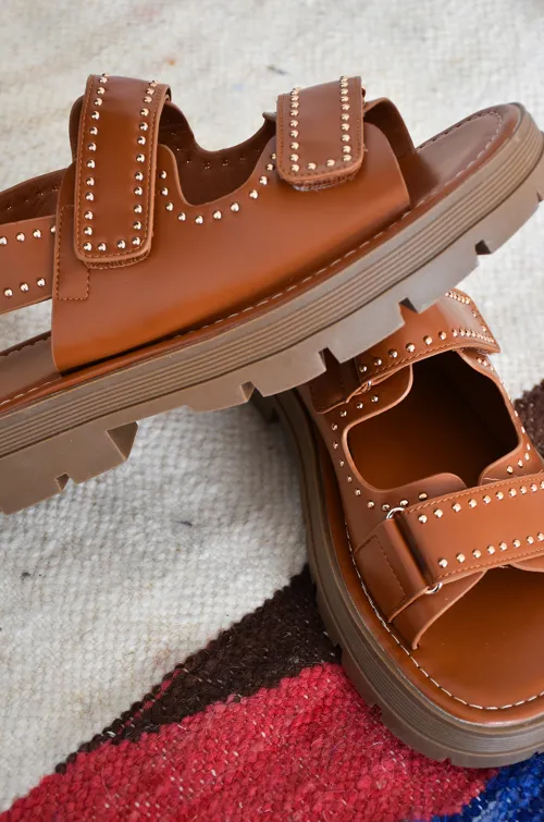 igdandco  CAMEL CHAUSSURE FEMME