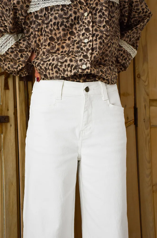 cindy.h sarl jd group  BLANC JEANS FEMME