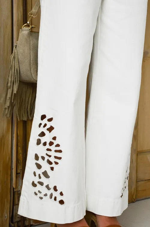 cindy.h sarl jd group  BLANC JEANS FEMME