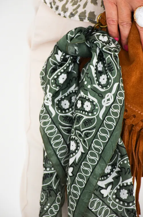 astra BANDAN KAKI FOULARD