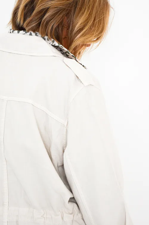 ECRU VESTES