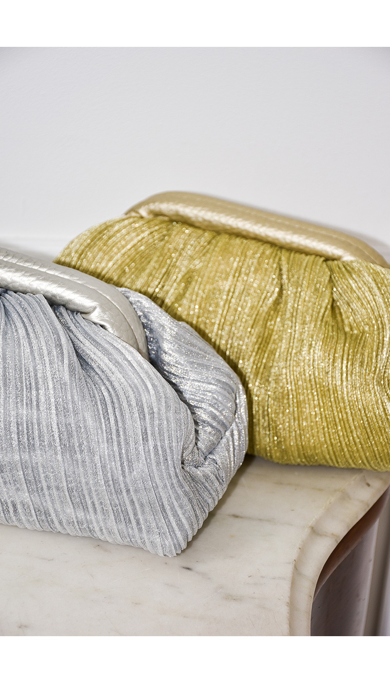 MARYLIN Silver Sequin Clutch Noho - 1 | ACCESSORIES