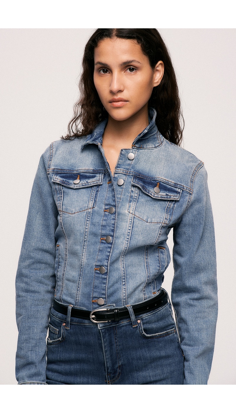 VILA A/S LIGHT BLUE VESTES
