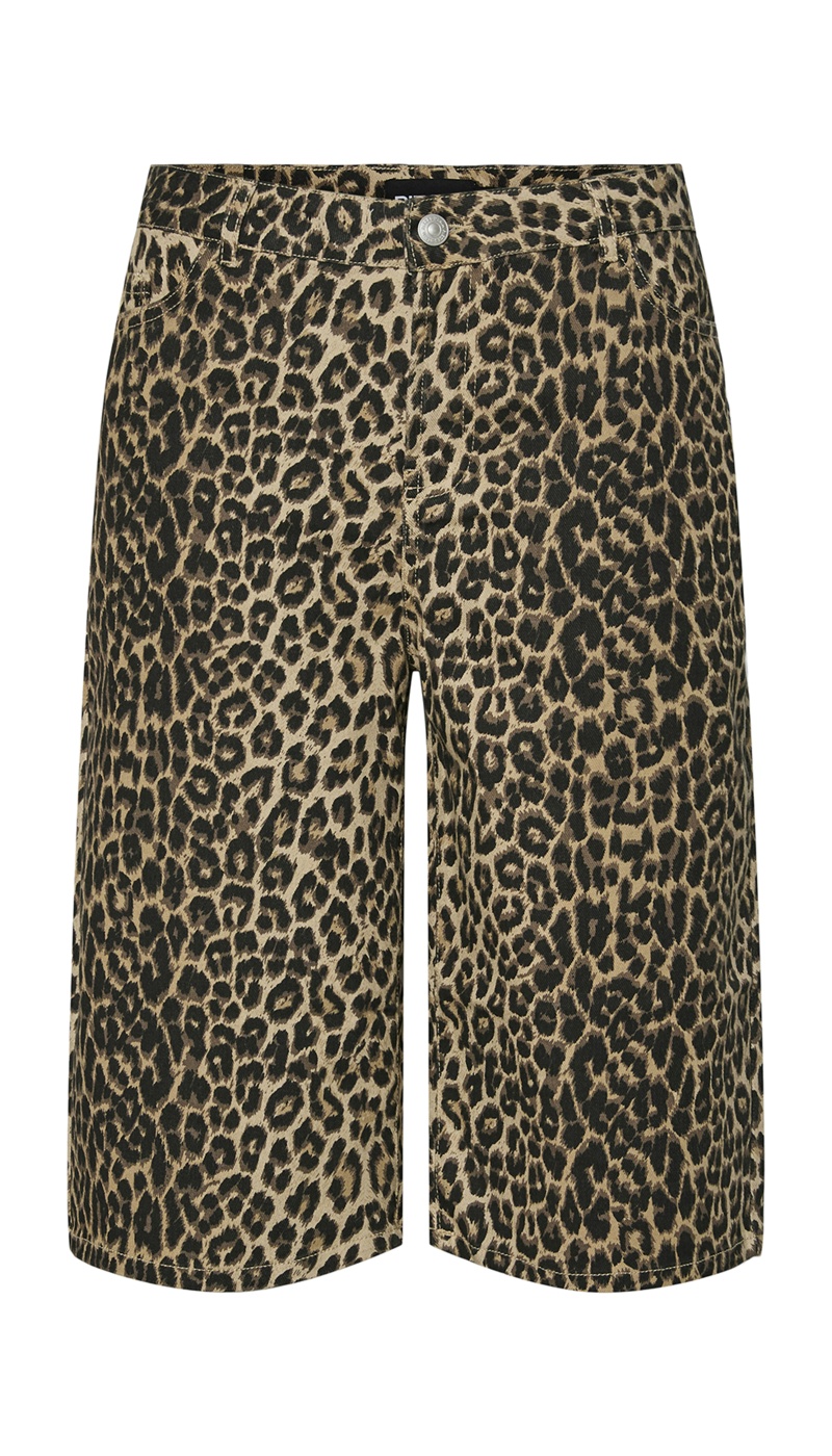 PIECES WHITE PEPPER SHORTS