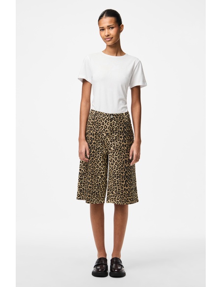PIECES WHITE PEPPER SHORTS
