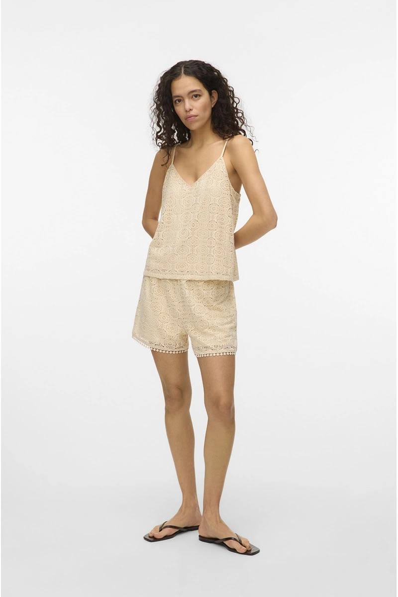 VERO MODA  BIRCH SHORTS