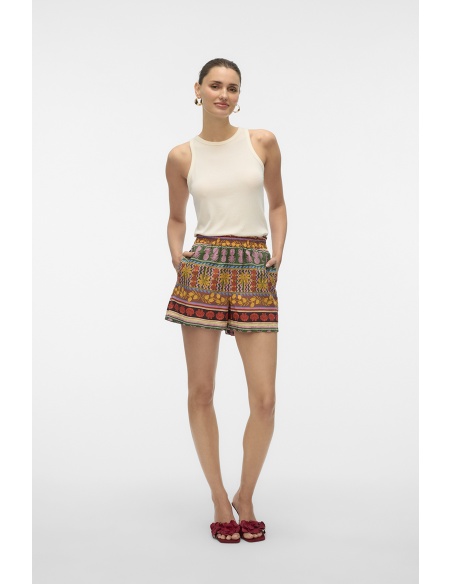 VERO MODA CLOUD DANCER SHORTS