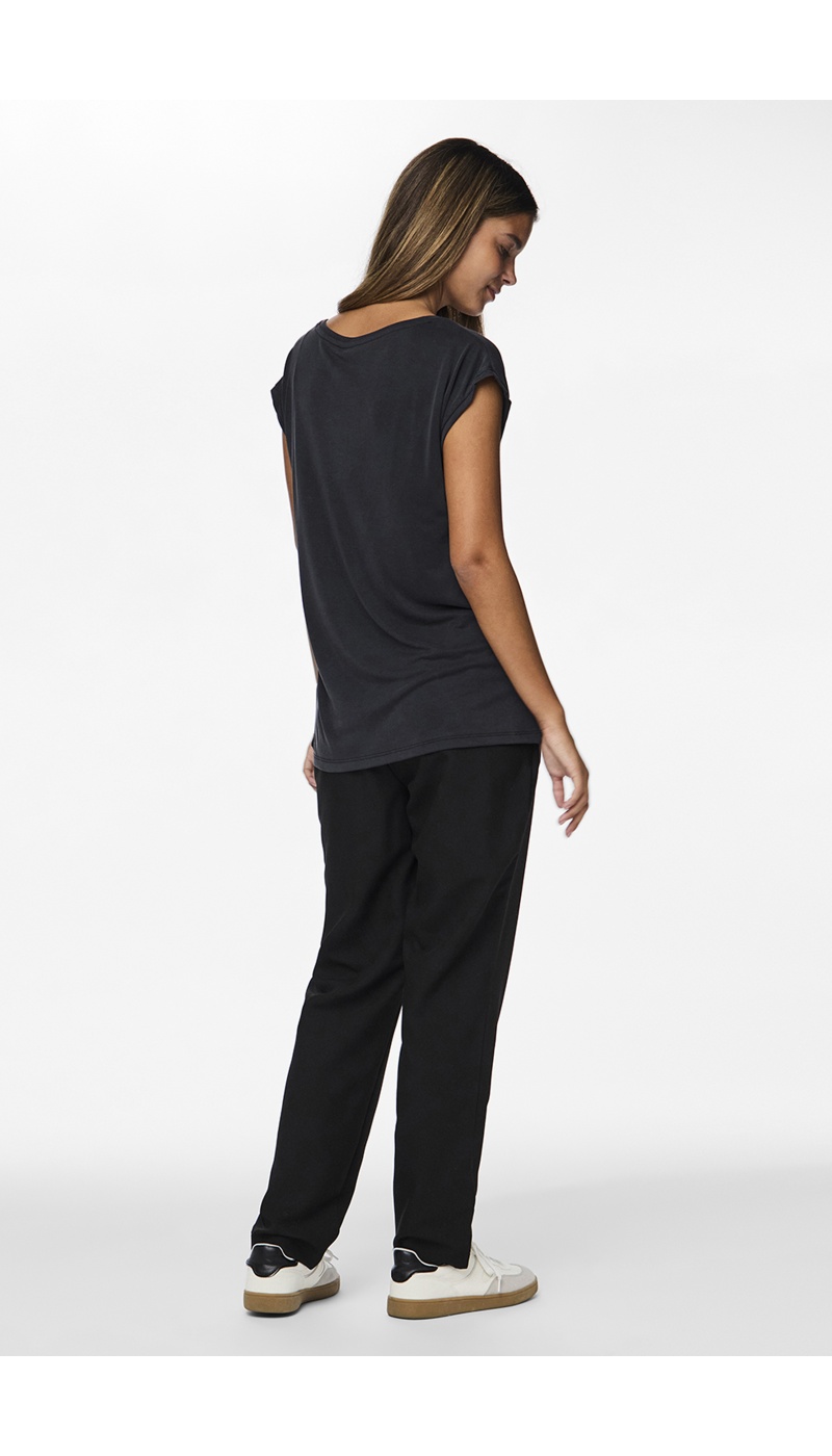 Camiseta Preta PEÇAS PCKAMALA - 2 | TOPOS