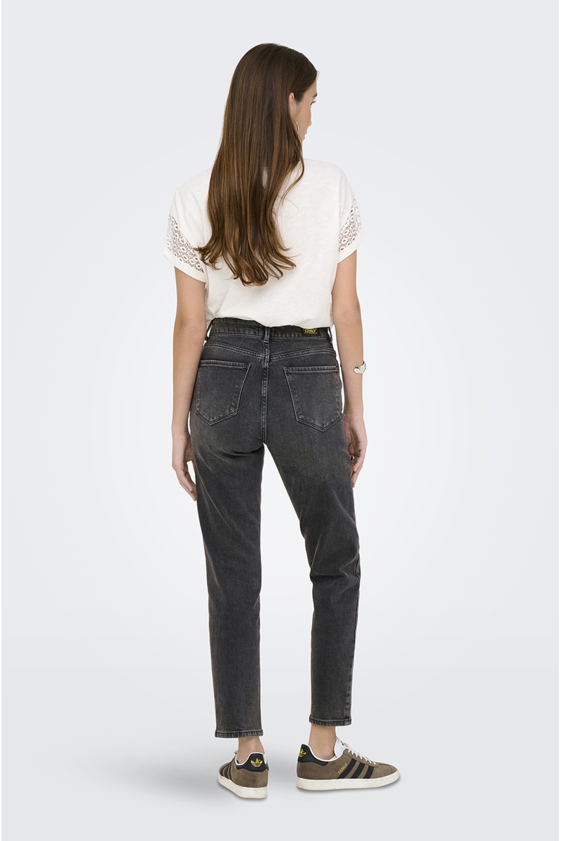DARK GREY JEANS 2