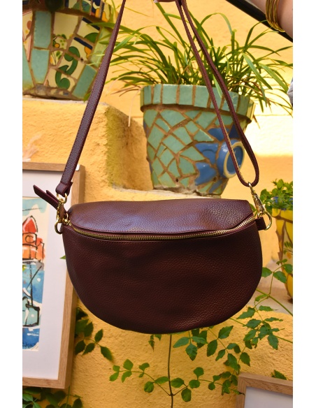 FLORA AND GEAN IMPORT  PRUNE POCHETTE