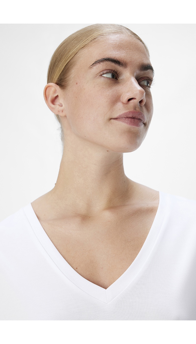 Object Collectors Item  WHITE TOPS