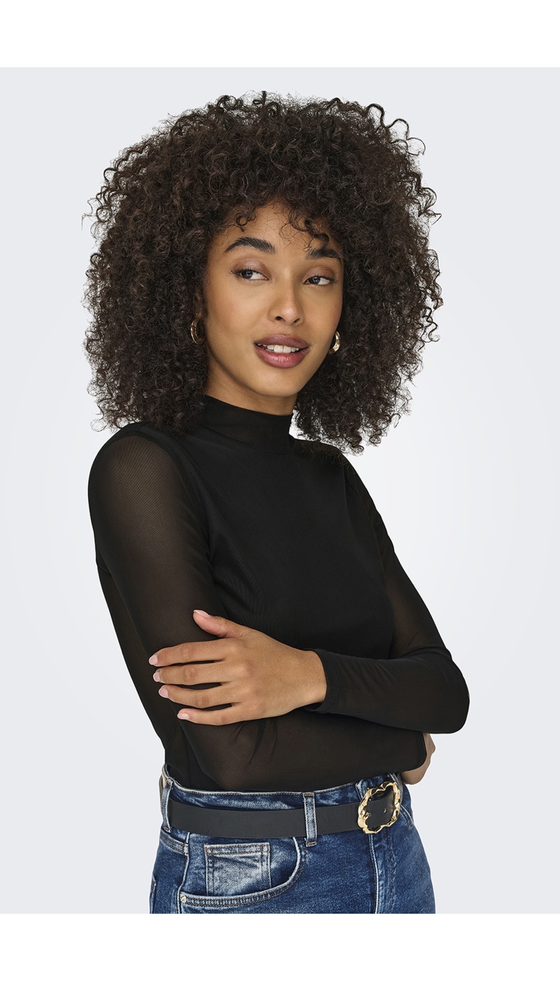 BLACK TOPS