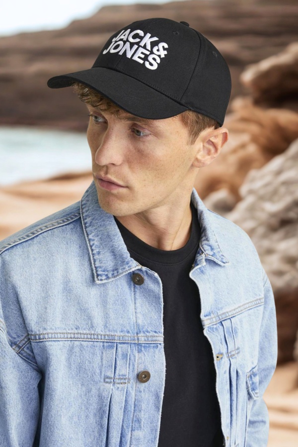 Black JACGALL Jack&Jones Cap - 1 | Welcome