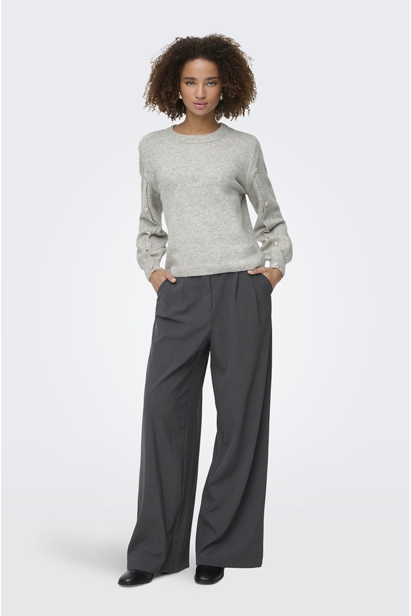 LIGHT GREY PULLS