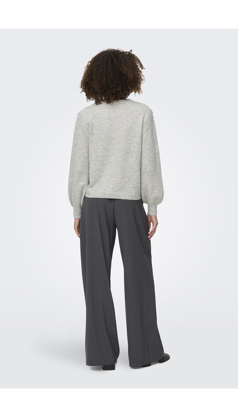 LIGHT GREY PULLS