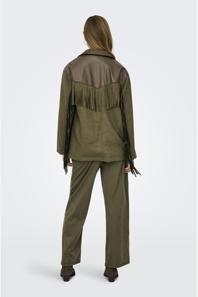CUB VESTES 2