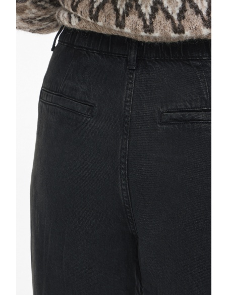 VILA A/S BLACK DENIM JEANS