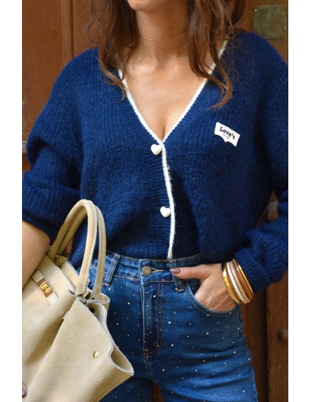 il in april 1986 sas idk COEUR MARINE PULL FEMME