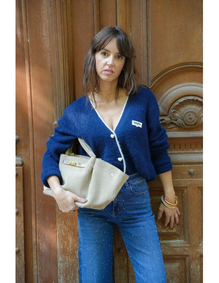 il in april 1986 sas idk COEUR MARINE PULL FEMME