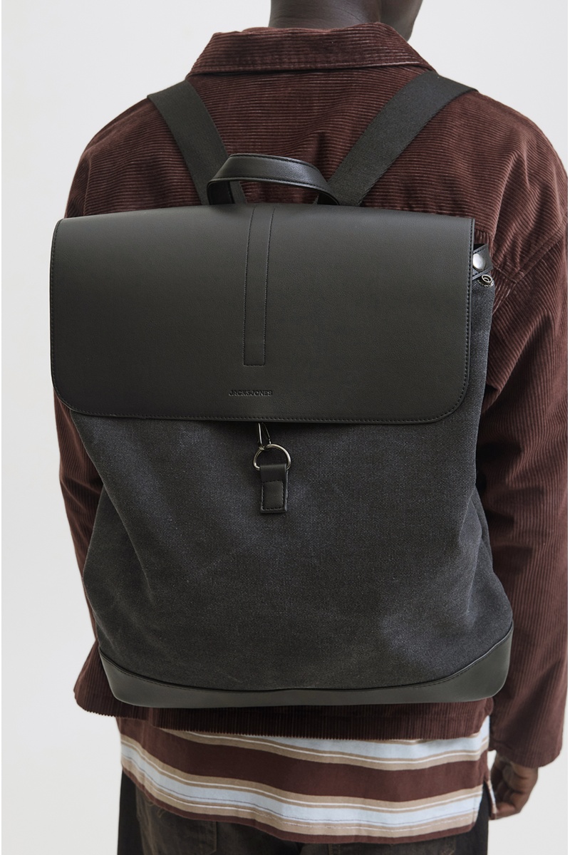 JACKandJONES  BLACK SACS 2