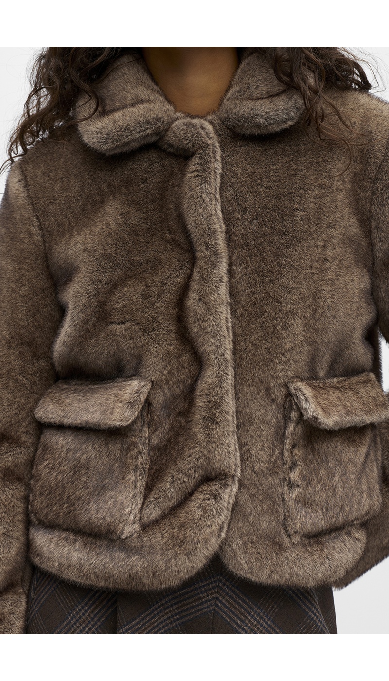 Object Collectors Item  MOREL VESTES