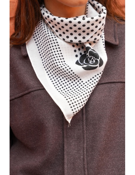 TANG TAMMY FLEURS BLANC FOULARD