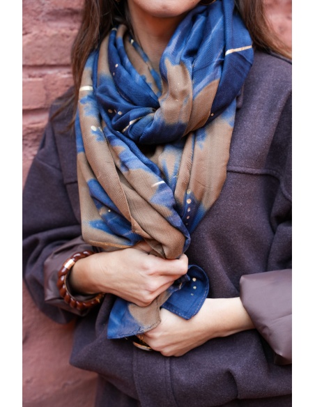 KESSLY IMPRI CAMEL ECHARPES