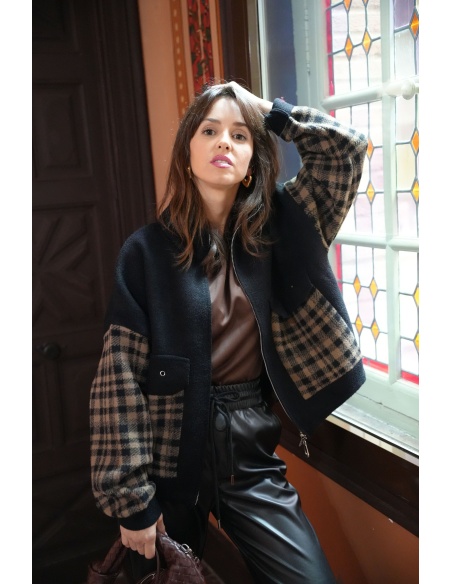 SARL PINKA HABIT ET MOI CARREA NOIBEI GILET FEMME