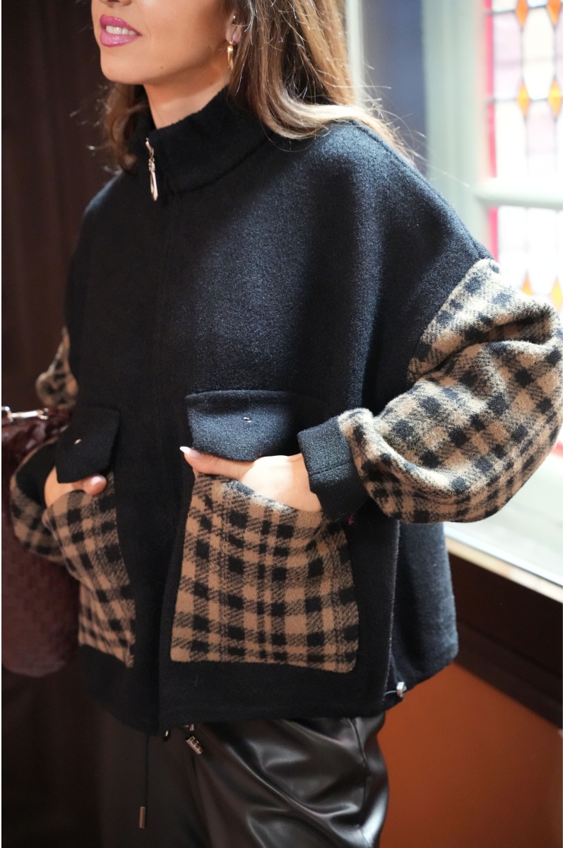 SARL PINKA HABIT ET MOI CARREA NOIBEI GILET FEMME 2