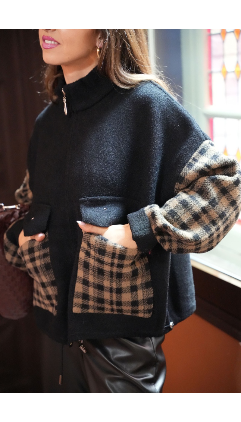 SARL PINKA HABIT ET MOI CARREA NOIBEI GILET FEMME