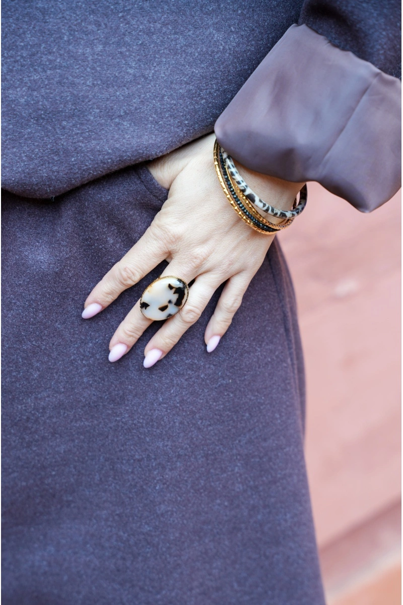 only one barcelona LEO DORE BAGUES