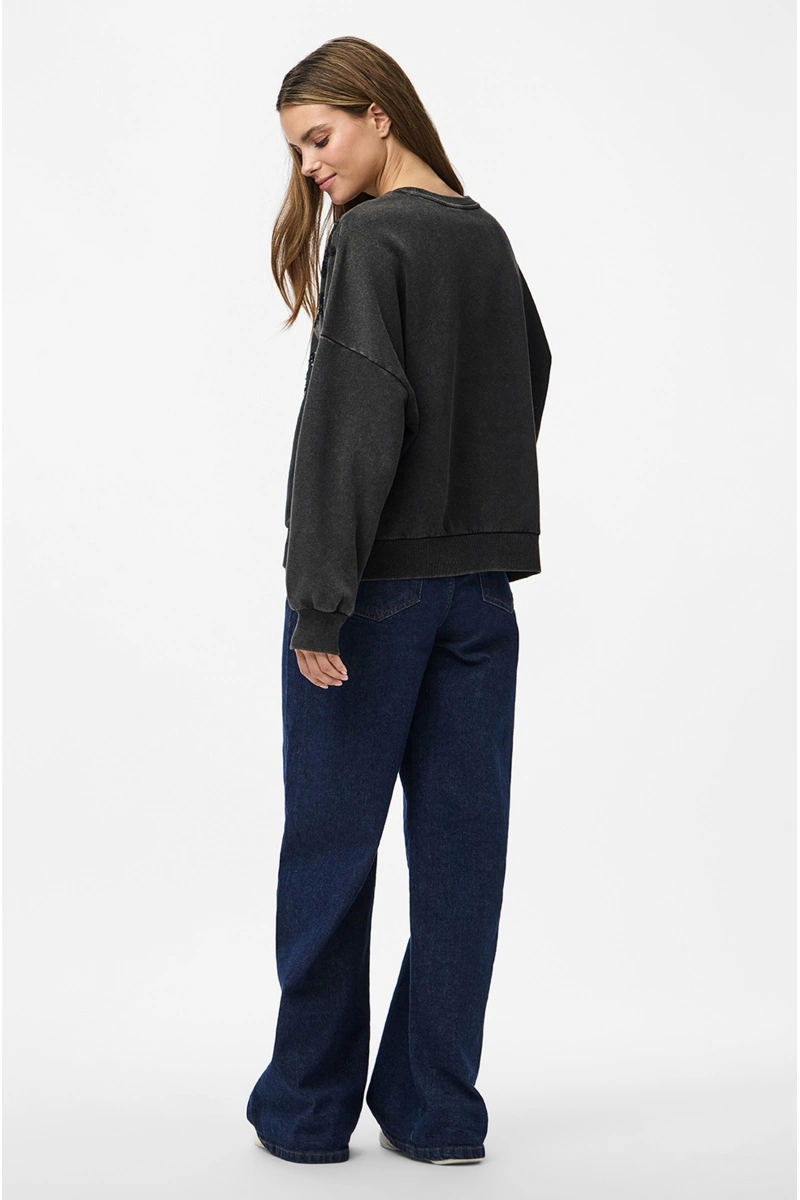 PIECES LEOSEQ BLACK SWEATS 2