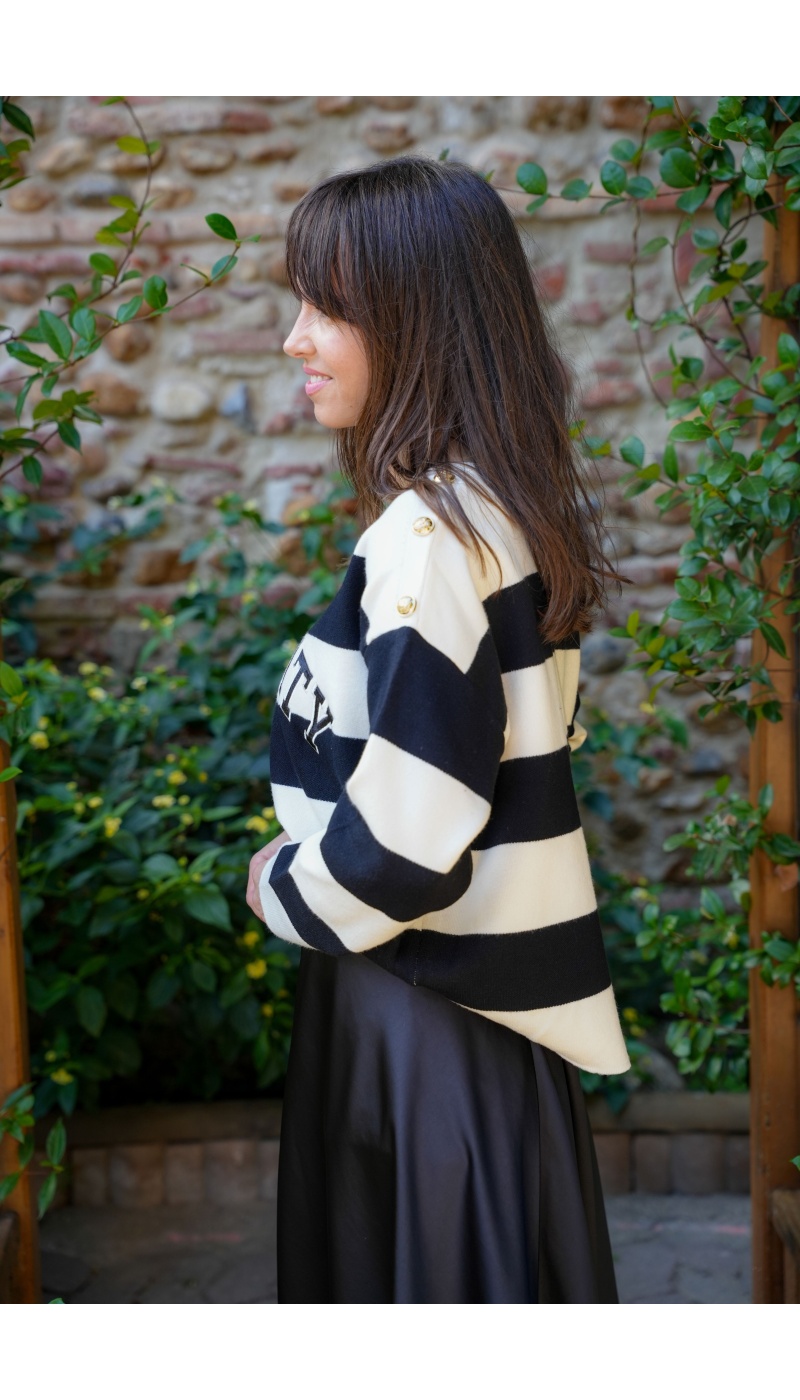 lai fashion INFINI NOIR PULL FEMME