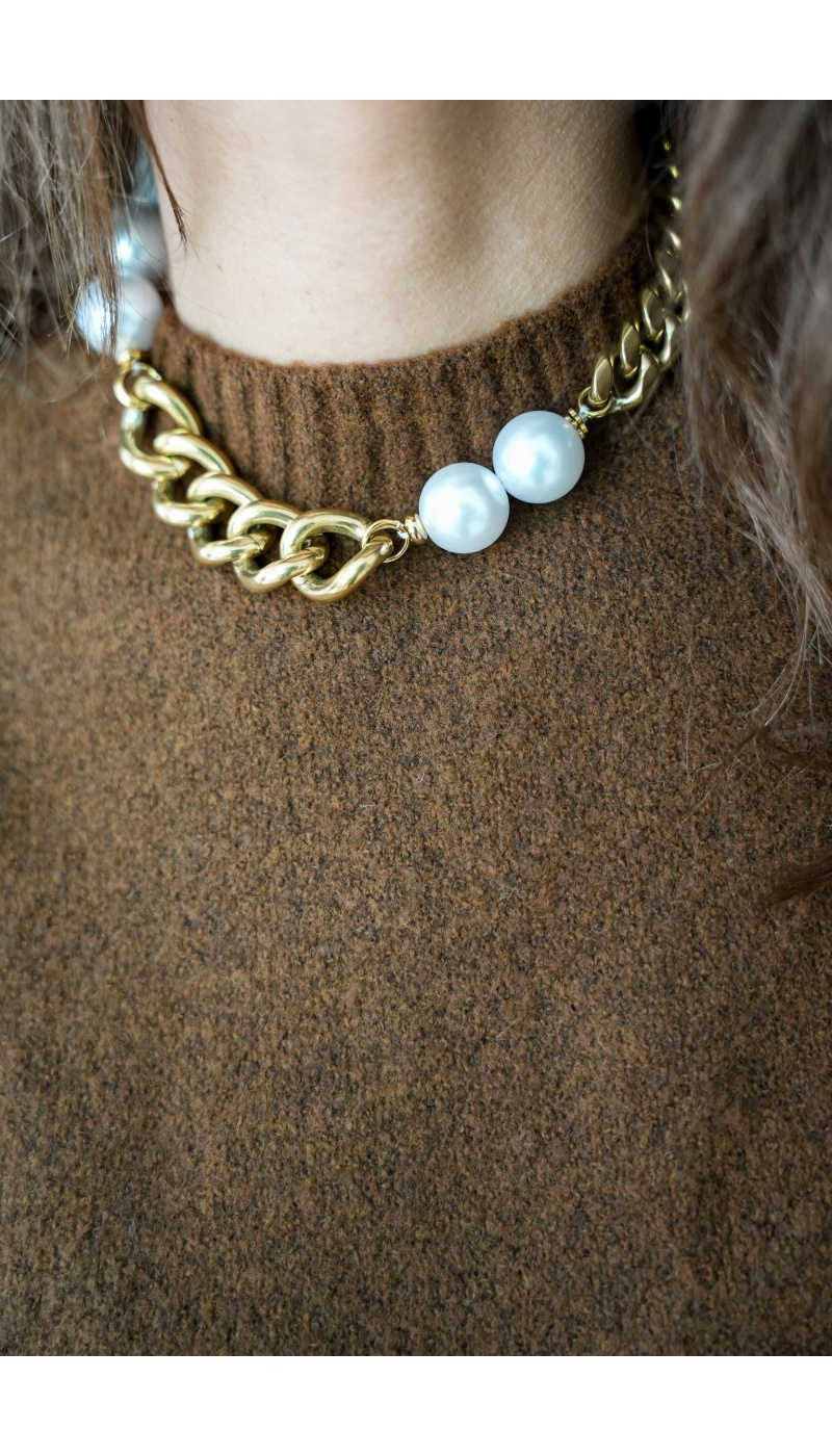 mila and stories PERLE DORE COLLIERS