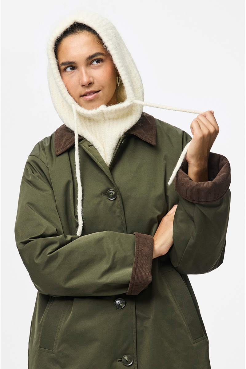 PIECES WHITE CAP CHAPEAUX