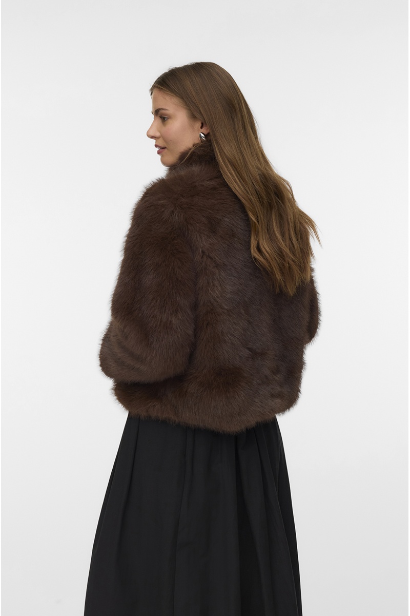 VERO MODA CHOCO LATE VESTES 2