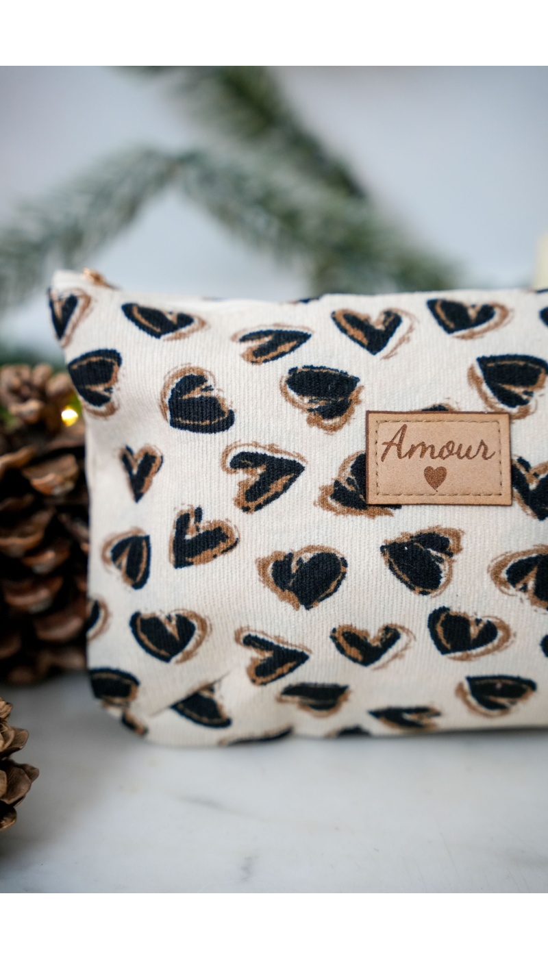 Pochette Coeur Ecrue LOVE