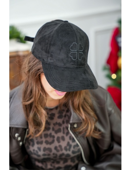 KESSLY COEUR NOIR CASQUETTE