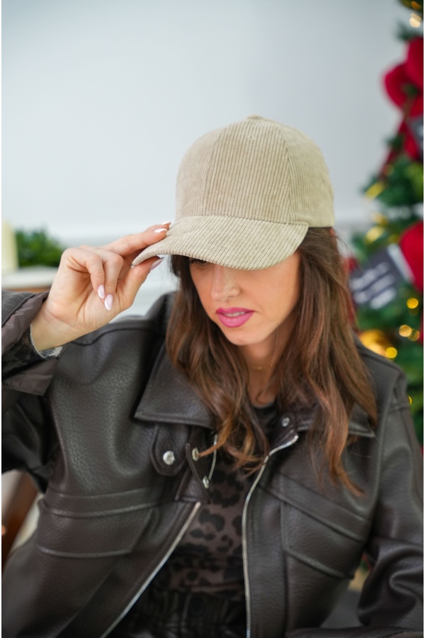 VICTORIA Noho Beige Velvet Cap - 1 | ACCESSORIES 2