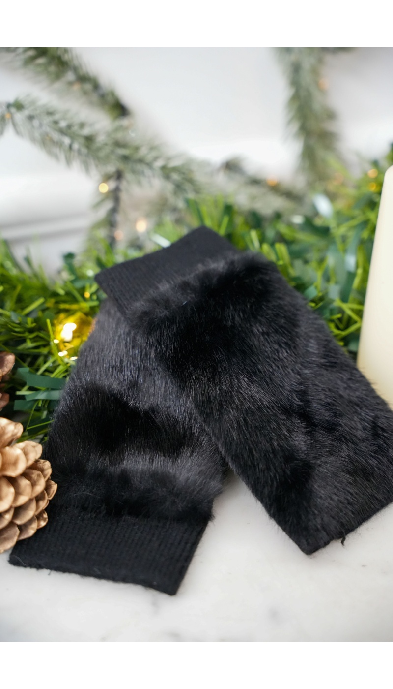 sarl lifa FOURRU NOIR MITAINES