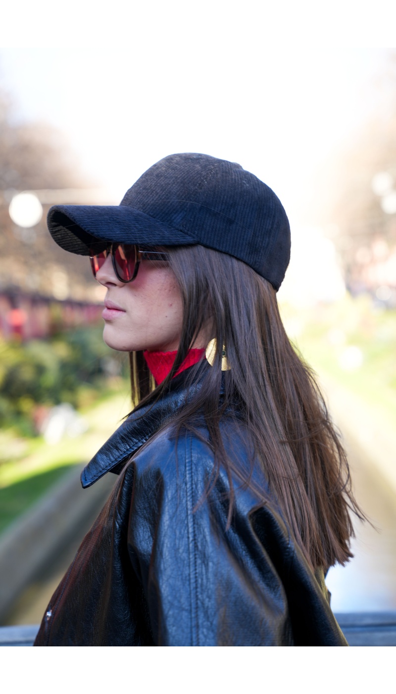 KESSLY  NOIR CASQUETTE