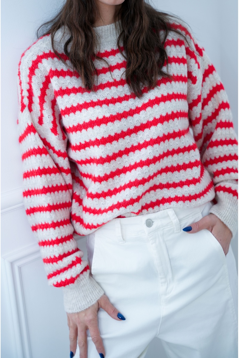 BLUED SOUL RAYER ROUGE PULL FEMME 2