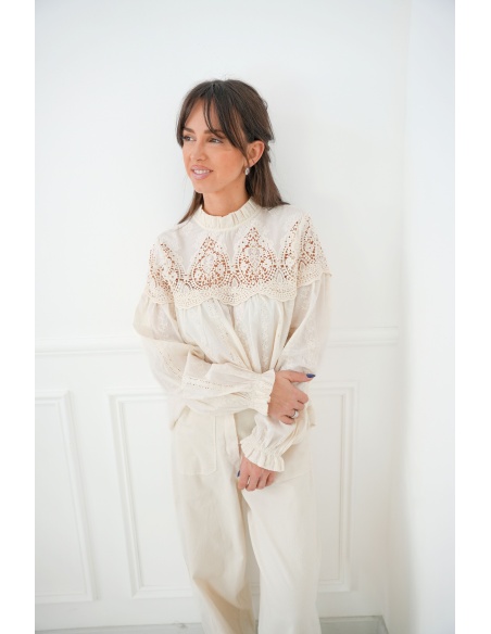 Blouse Broderie Ecru VICTORIA