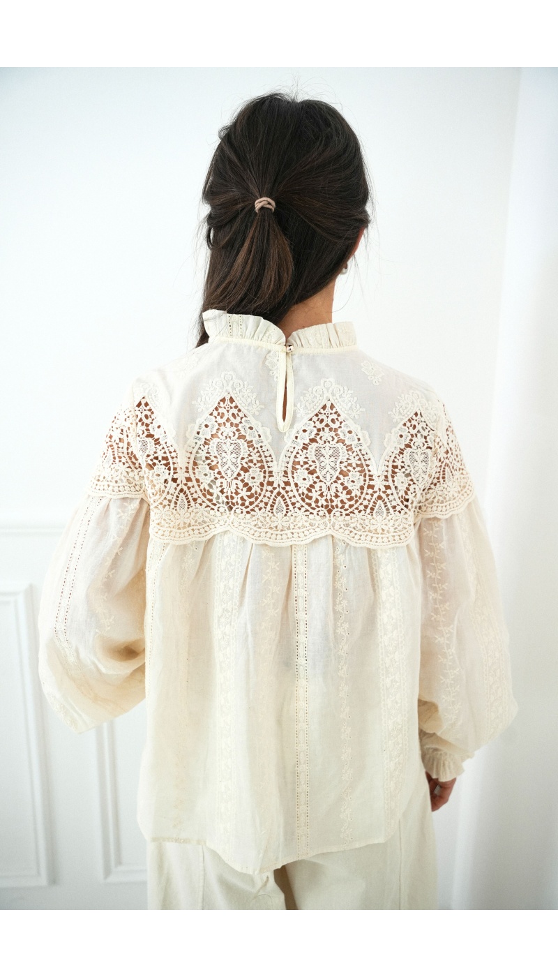 Blouse Broderie Ecru VICTORIA