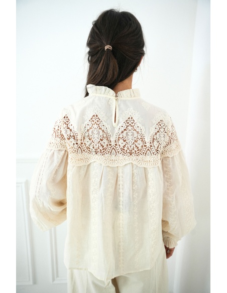 Blouse Broderie Ecru VICTORIA