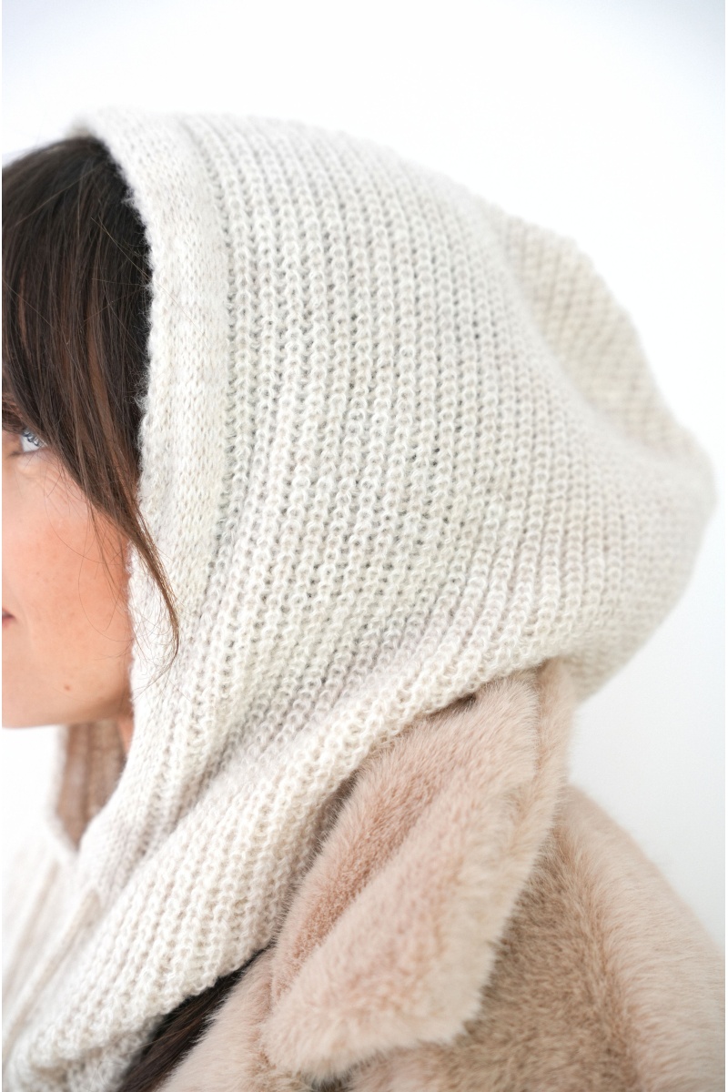 global cl design  ECRU BONNETS 2